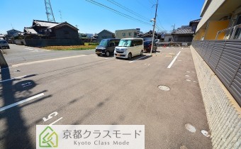 敷地内ガレージ