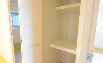 廊下の収納