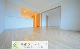 女性に人気のカウンターキッチンタイプ♪広々14.7帖のリビング！
