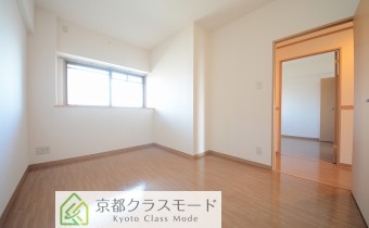 洋室5.6帖　別アングル