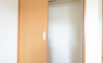 クローゼット※モデルルームの写真です