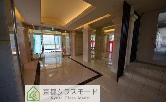 マンション・エントランス