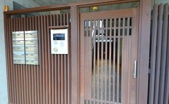 オートロックドア