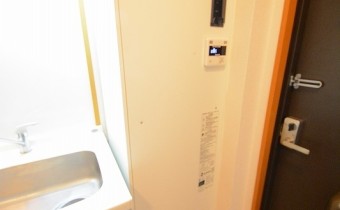 電気温水器