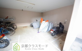 バイク置場