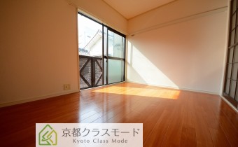 Room5.4