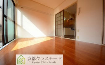 Room5.4