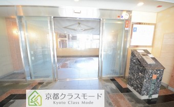 マンション玄関