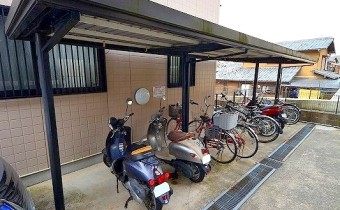 駐輪場
