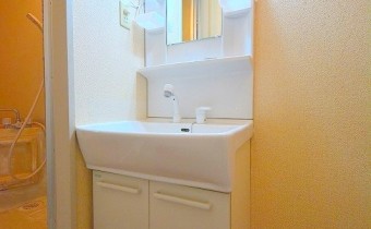 ※室内写真は同建物内・別タイプの参考画像となります。