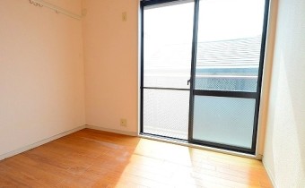 ※室内写真は同建物内・別タイプの参考画像となります。