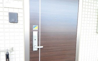 玄関ドア