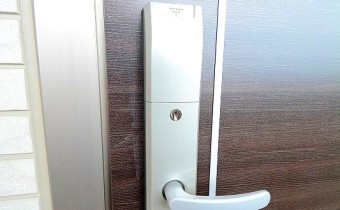 カードキードア