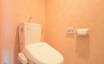 ウォシュレットトイレ　※写真は反転タイプです。
