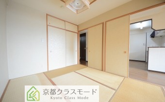 和室6帖　※写真は反転タイプです。