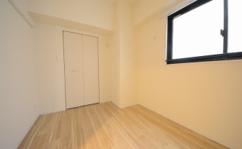 ※室内写真は2LDKタイプのものです。