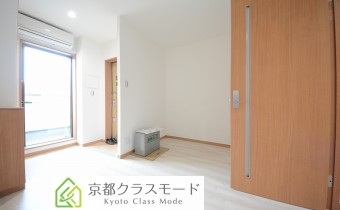 洋室6.78帖　別アングル