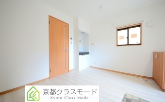 洋室6.78帖　別アングル