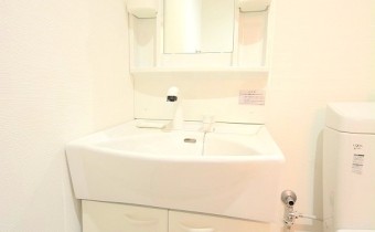 独立洗面台