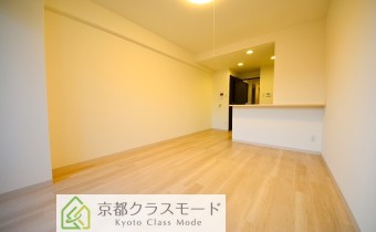 カウンターキッチンタイプのお洒落なお部屋♪