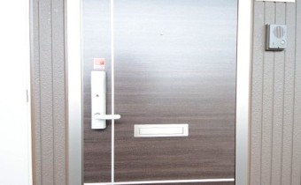 玄関ドア