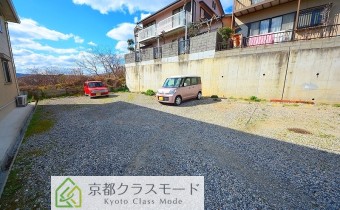 敷地内ガレージ