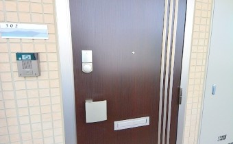 玄関ドア