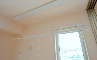 室内物干機
