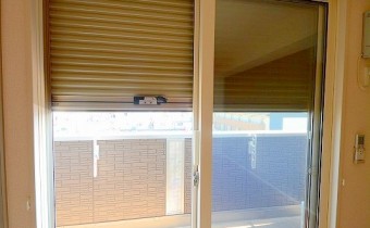 シャッター雨戸