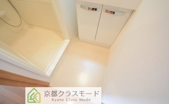 ※室内写真は同マンション内・別タイプの参考画像となります。