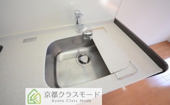シャワー水柱付き