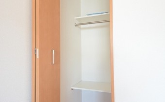 ※室内写真は同マンション内・別タイプの参考画像となります。