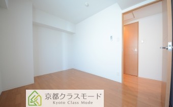 ※室内写真は同マンション内・別タイプの参考画像となります。