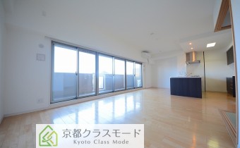 ※室内写真は同マンション内の別タイプのものです。