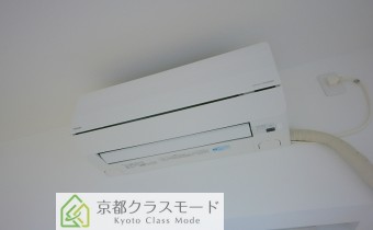 ※室内写真は同マンション内の別タイプのものです。