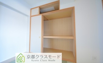 ※室内写真は同マンション内の別タイプのものです。