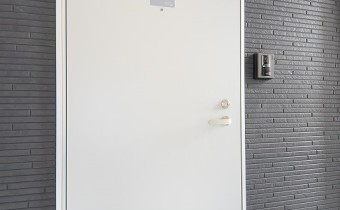 玄関ドア