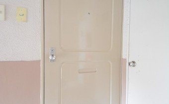 玄関扉