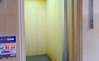 エレベーター