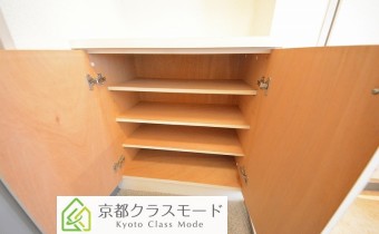 シューズボックス
