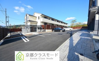 敷地内ガレージ