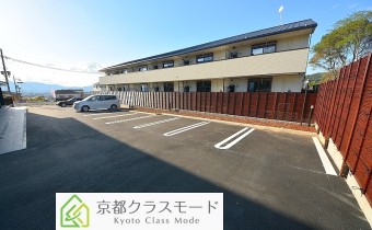 敷地内ガレージ