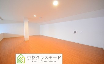 ロフト9.7帖　荷物置場としても趣味のスペースとしてもおススメ！