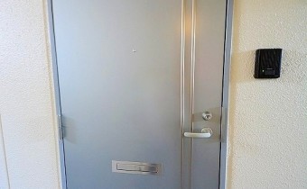 玄関ドア