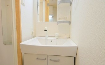 独立洗面台
