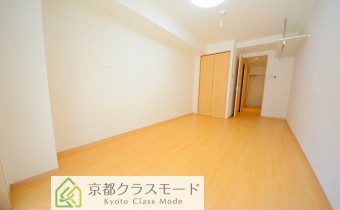 洋室8帖・別アングル