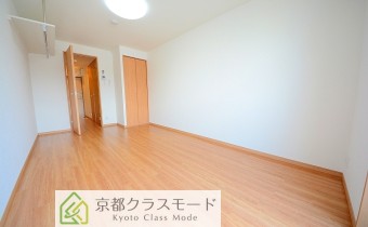 洋室8帖・別アングル