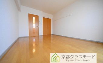 洋室10帖・別アングル