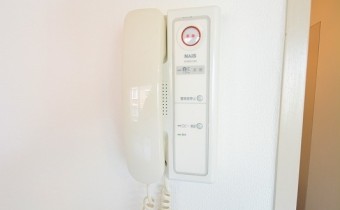 インターホン