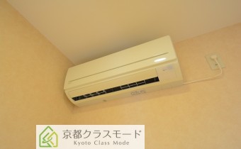 洋室のエアコン